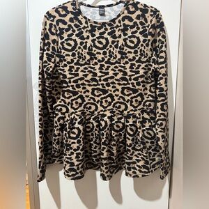 SHEIN Leopard Print Top